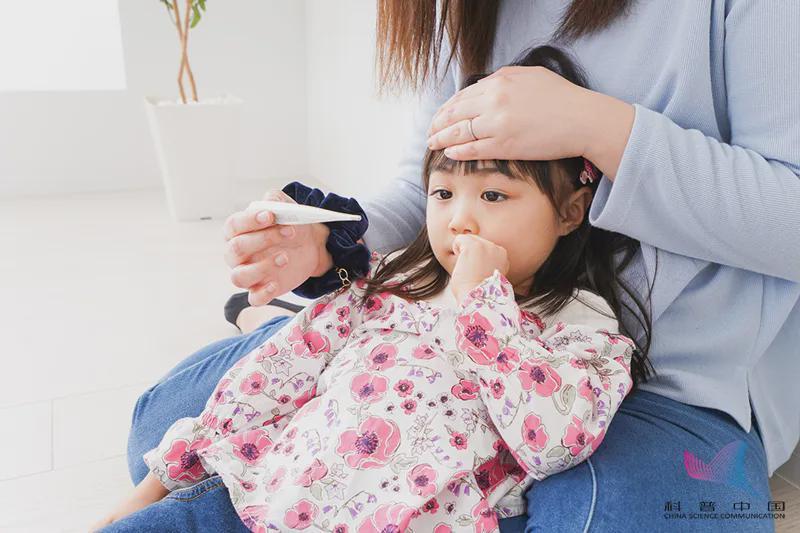 婴儿健康观察，关于五个月婴儿流鼻涕的问题